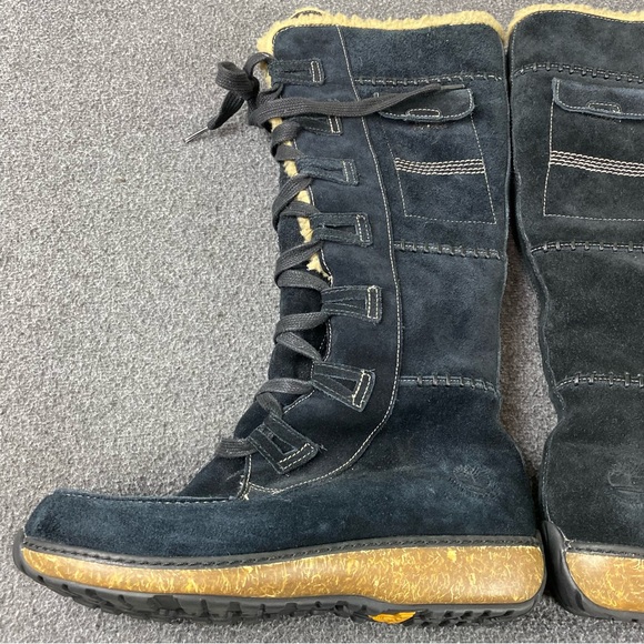 Timberland knee high Sherpa lined suede women's boots Size 7.5. - Picture 2 of 10